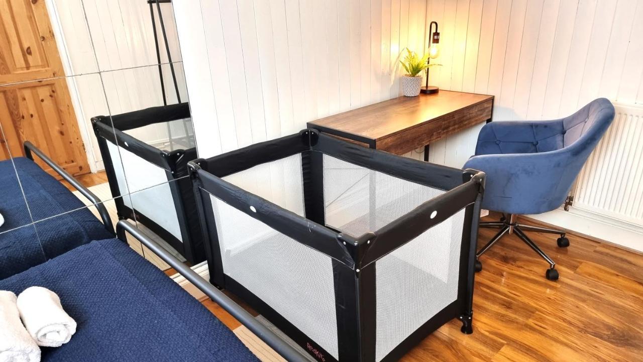 3 Bed Flat O2 Arena Dyson House Apartment London Exterior photo